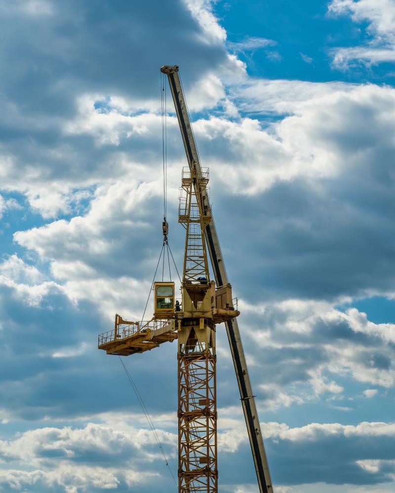 Steps to Become a Crane Operator