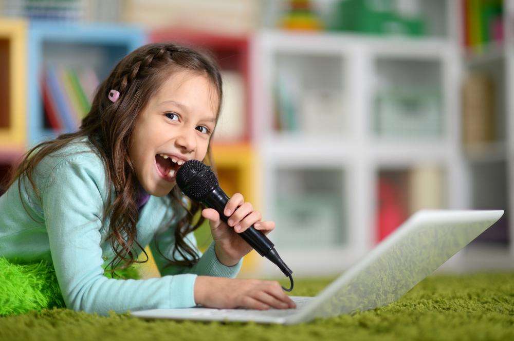 Types of Public Speaking Programs Available