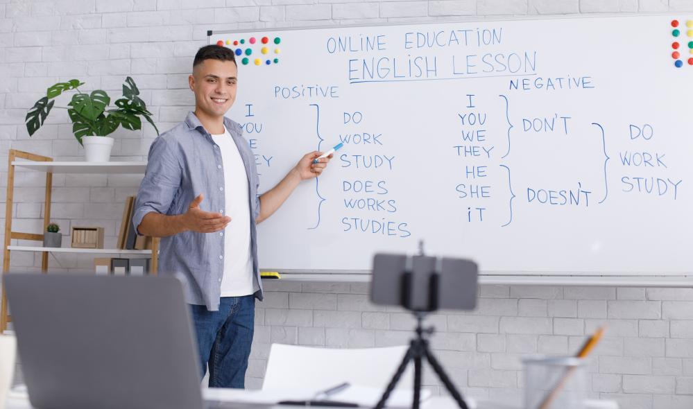 Unveiling FDT Academy's Educational Approach