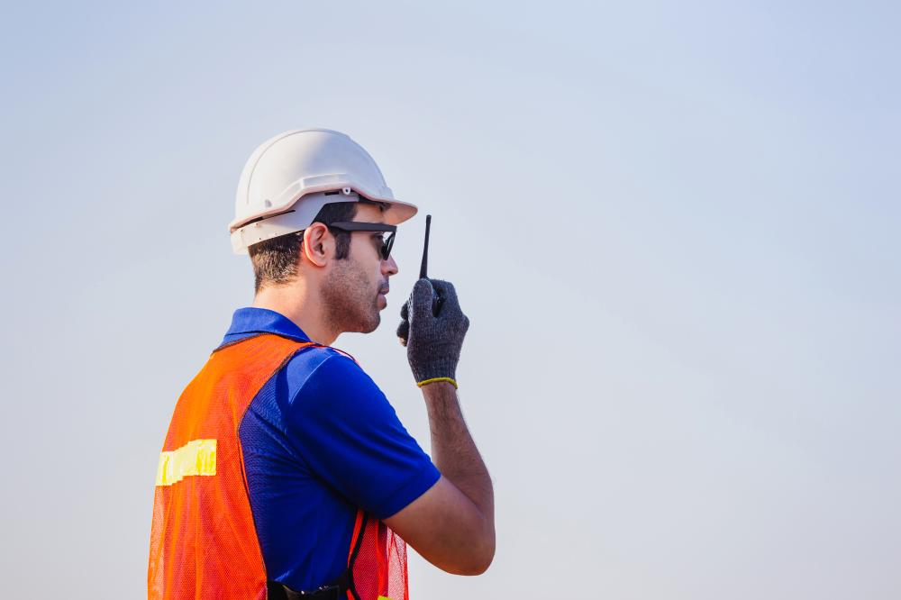 Why Choose Two-Way Radios?