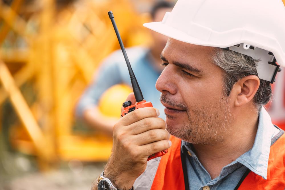 Why Choose Handheld Long Range Radios for Your Needs?