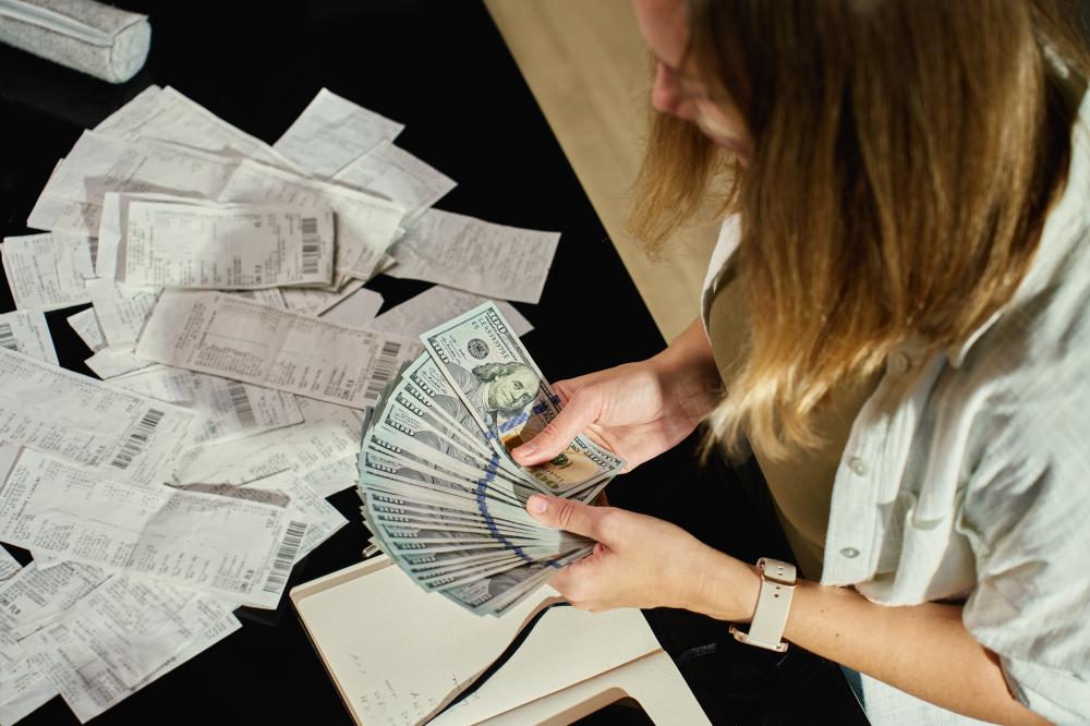 Key Considerations in Choosing a Clover Cash Drawer