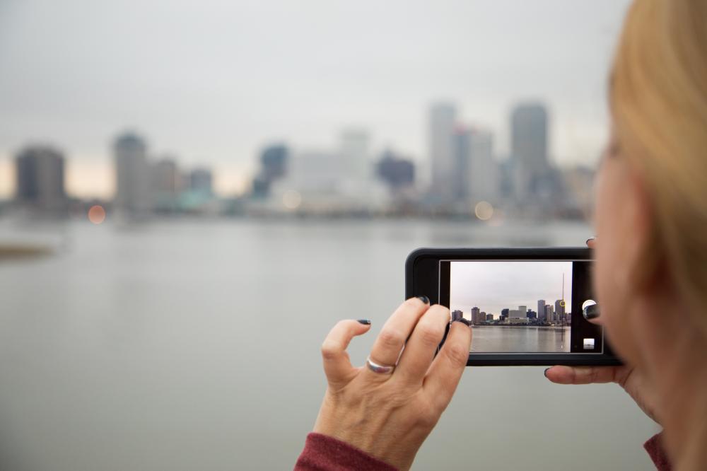 Why Should You Consider Selling Your iPhone in NYC?