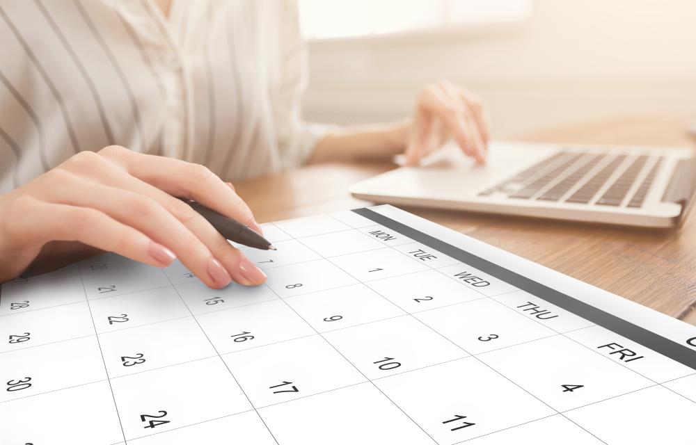 How to Schedule More Frequent Invoicing on QuickBooks