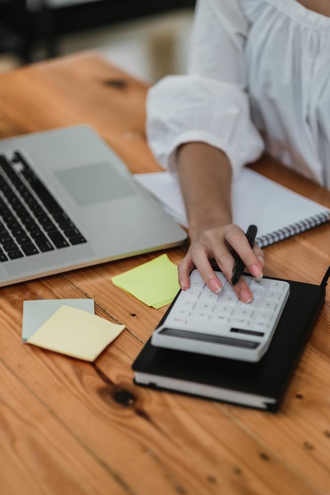 How to Schedule Invoices in QuickBooks