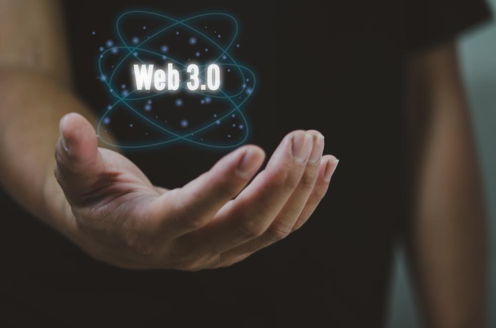 Advantages and Challenges of Web3 Development