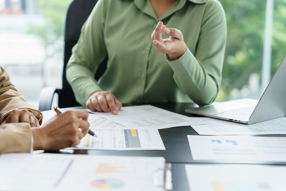 How to Choose the Right Financial Planner