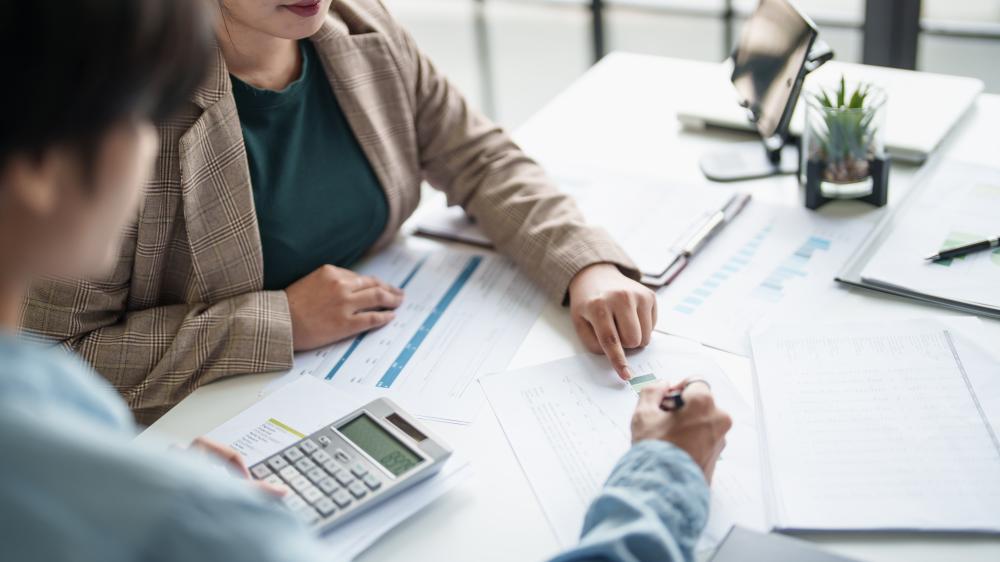 Why Local Financial Planners Matter More Than Ever