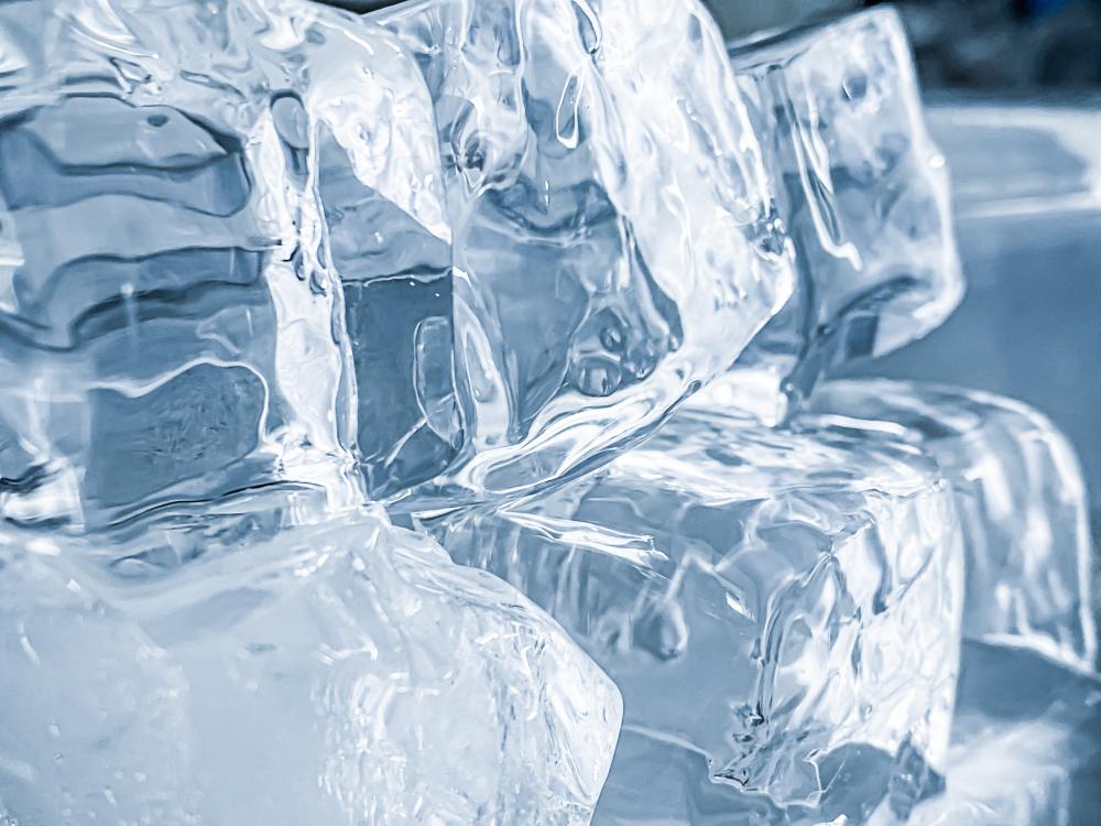 Choosing the Right Industrial Ice Maker