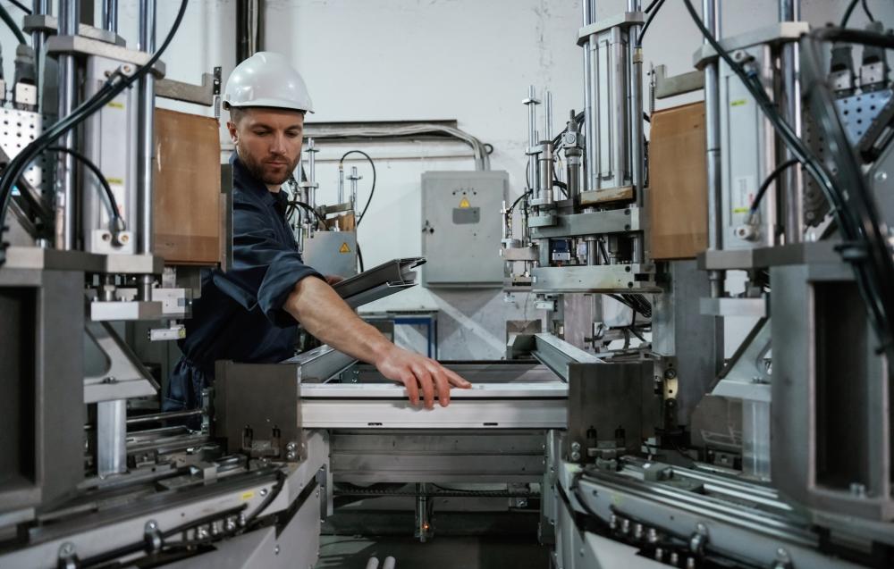 Advantages of Engaging in Contract Manufacturing
