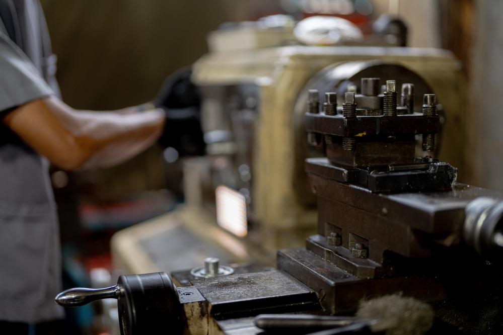 Navigating the Online Machine Shop