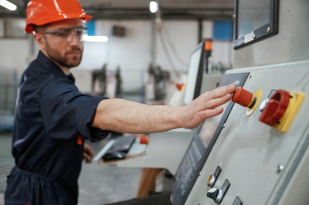 Choosing the Right CNC Service Provider
