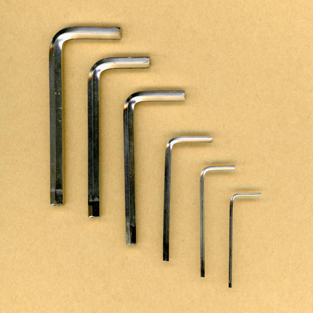 Complete set of allen keys representing taladro columna maintenance and adaptability