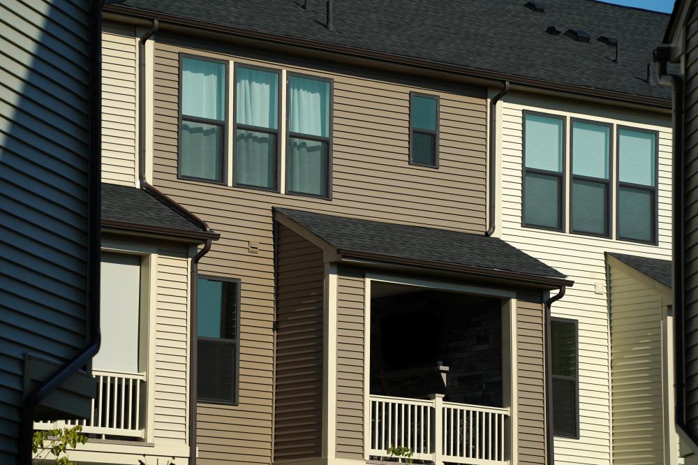 How to Navigate Siding Options: A Step-by-Step Guide