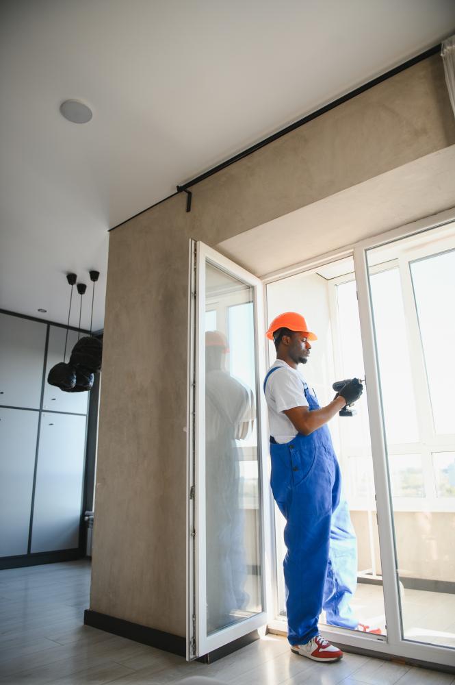 A Closer Look into Ultra Windows