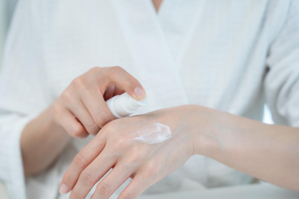 How to Use 10 Lidocaine Cream Effectively