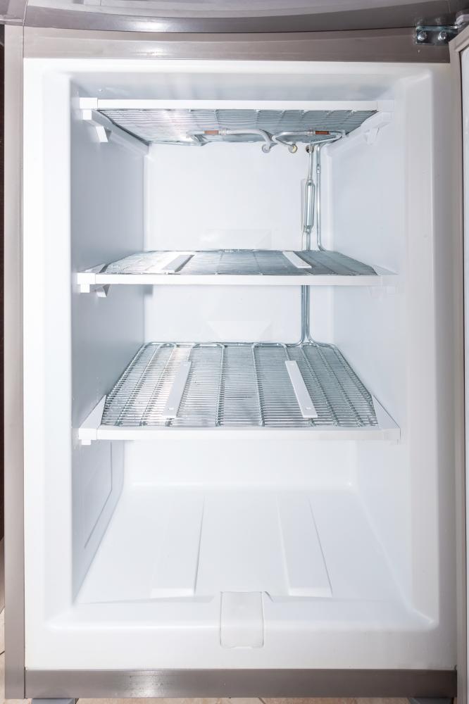 What are Common Sub Zero Refrigerator Issues?
