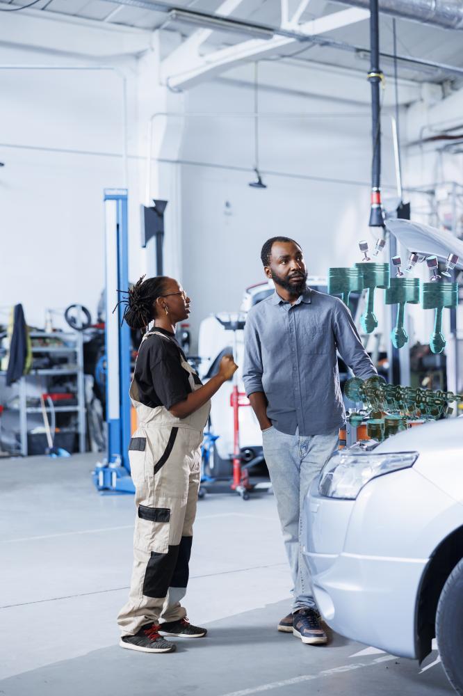 vecteezy expert in repair shop using ar technology to show man car 49382159 886