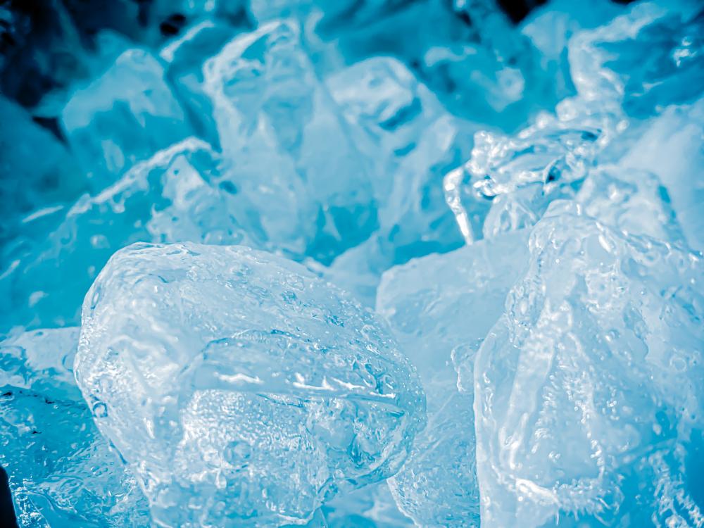 Unique Features of Holiday Ice Machines