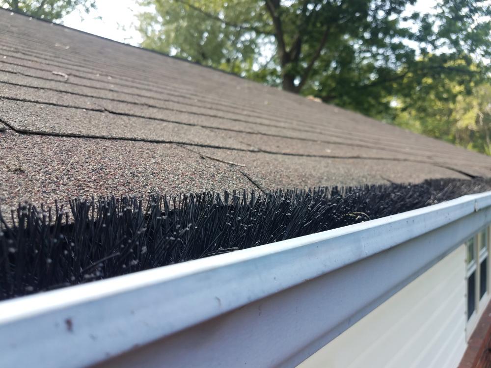 The Challenges of Gutter Maintenance