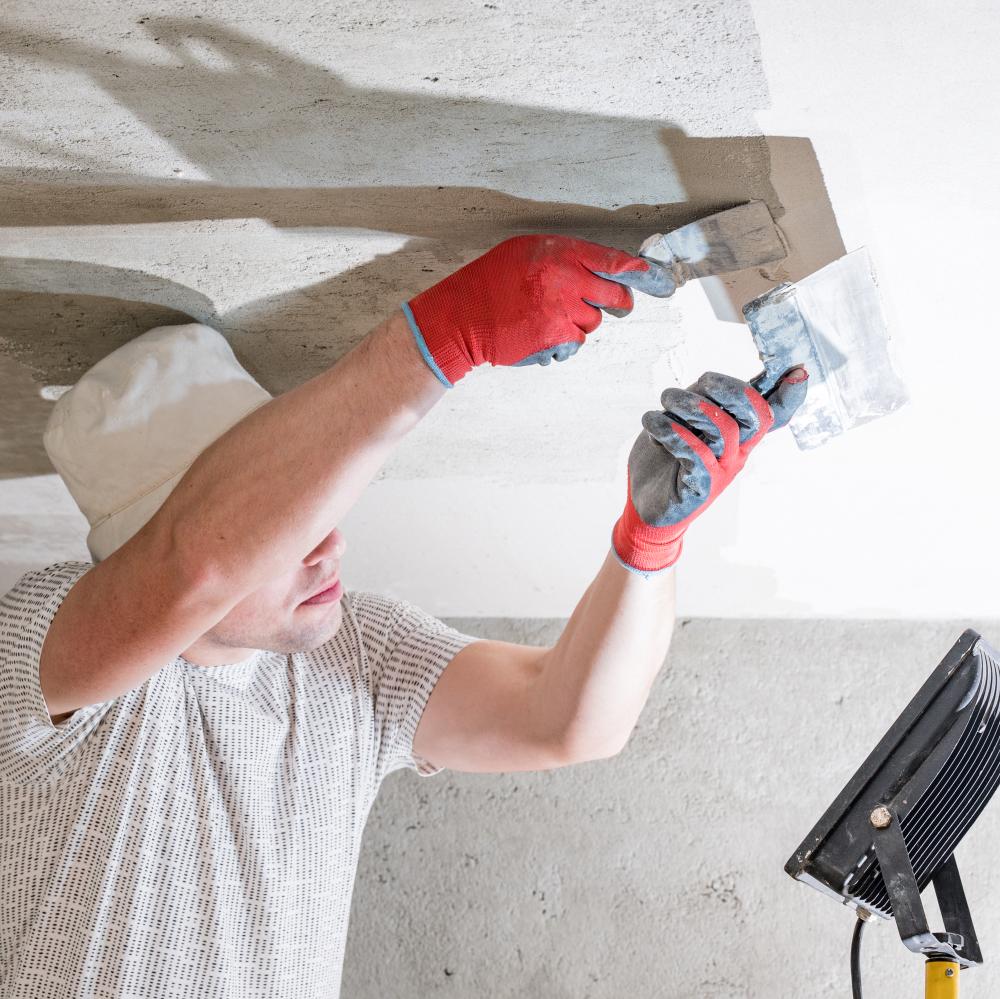 What Qualifies as a Plasterer Emergency?
