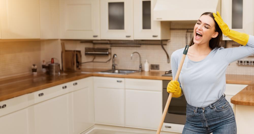Cleenora Maids' Dedication to Excellence