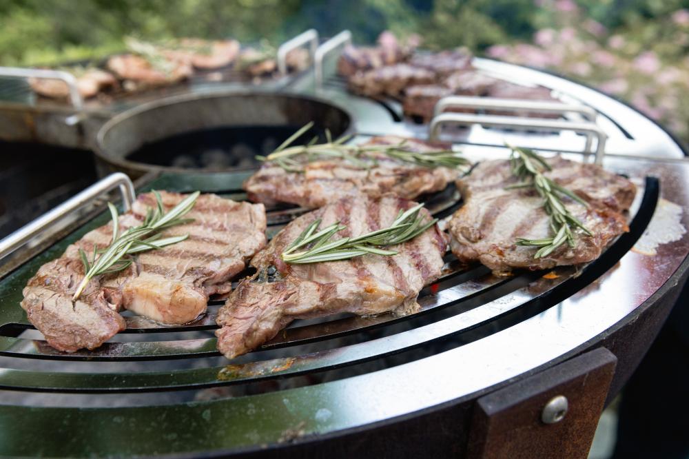 Your Dream Outdoor Kitchen Awaits