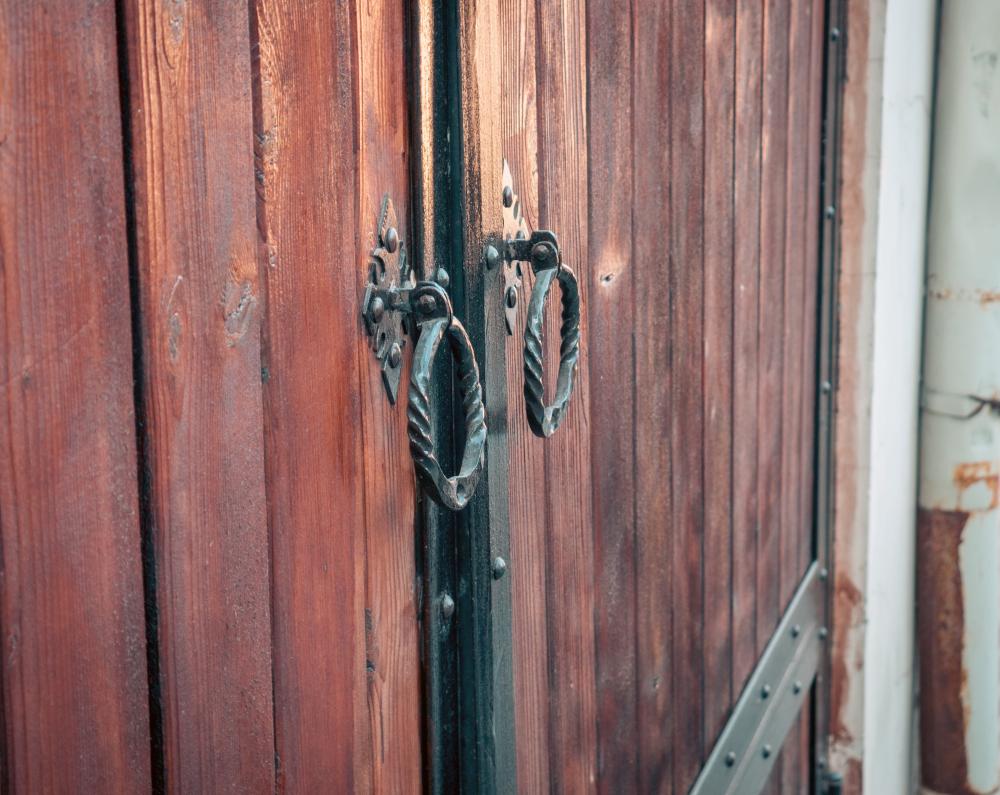 Why Outdoor Kitchen Doors Matter