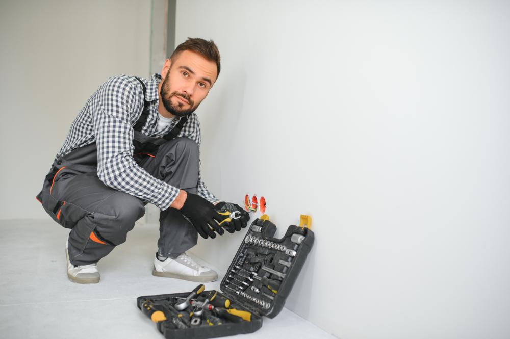 How to Choose the Right Handyman in Tampa
