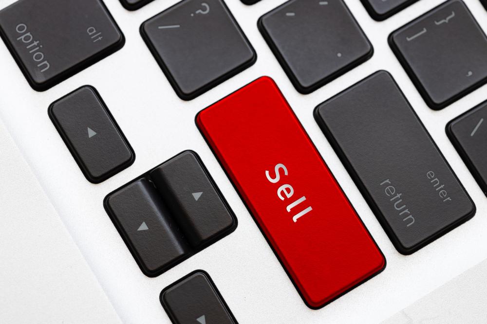 How Can Startups Benefit from Selling Subdomains on it.com?