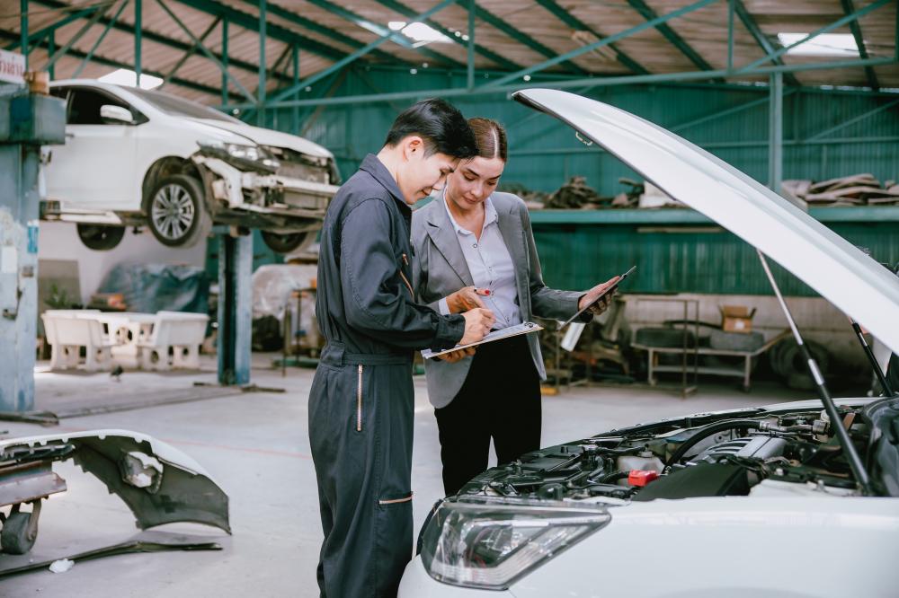 Understanding the Role of an F and I Manager
