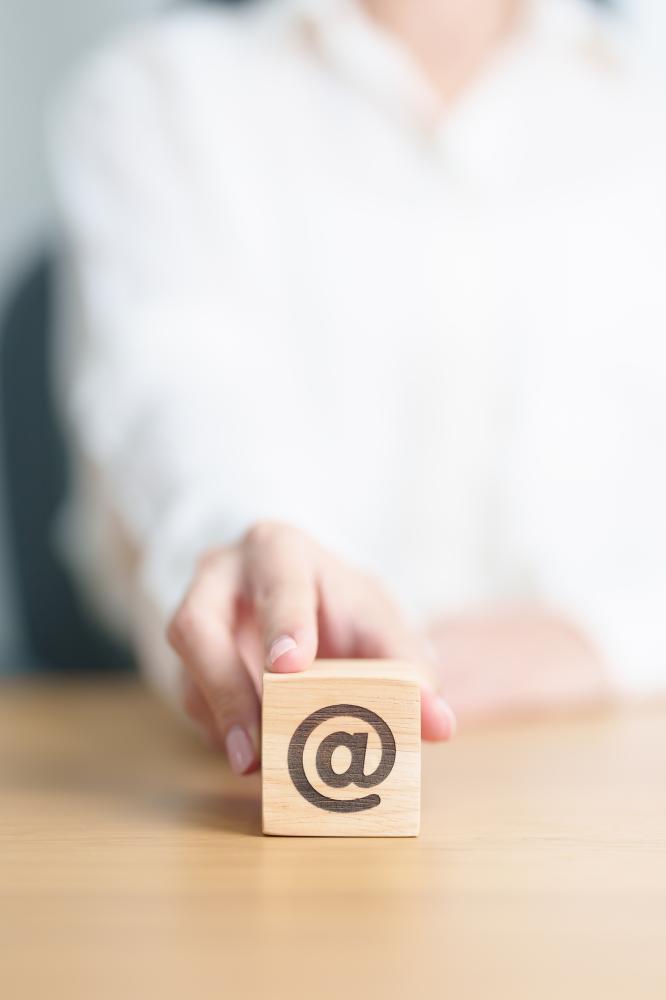 How Can a Domain Authority History Checker Benefit You?