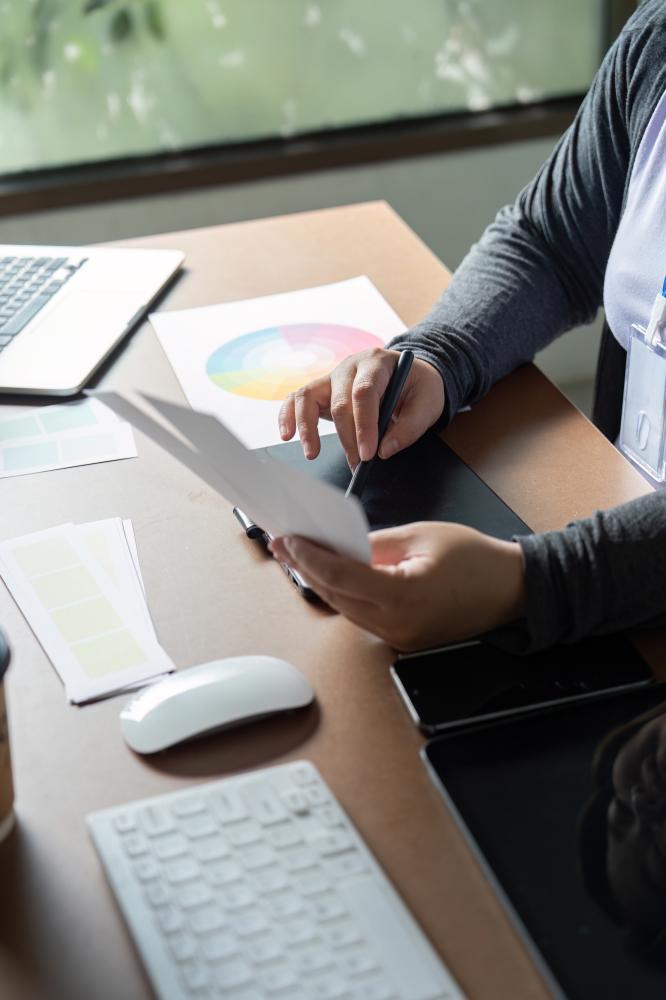 Why Choose it.com for Branding?