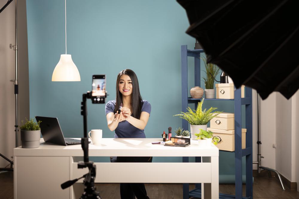 Steps to Launch Your Brand on Create a Brand on it.com