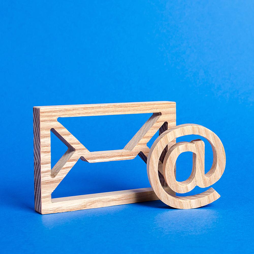 Why Choose it.com Email for Your Business?