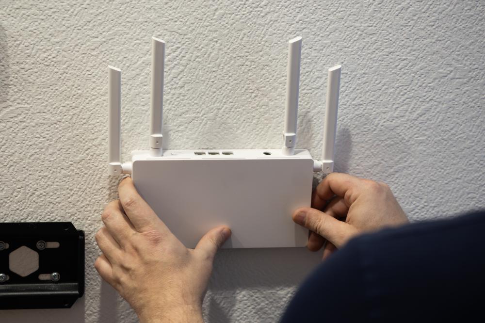 Unique Challenges in Brentwood's Internet Landscape
