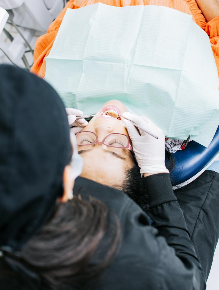How Does the Tooth Extraction Process Work?
