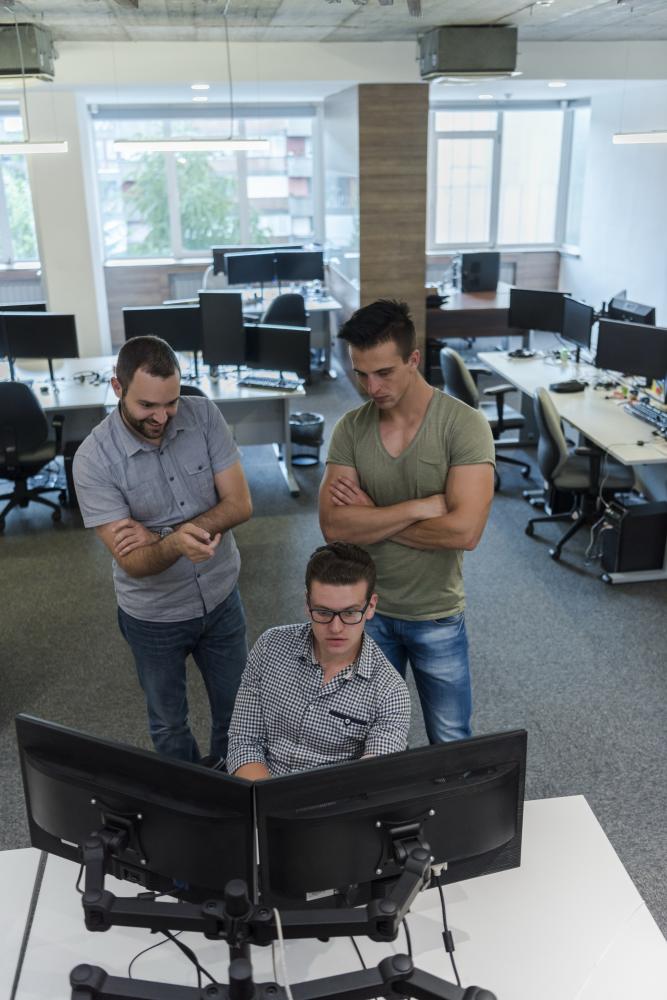 What to Consider When Choosing the Right Angular Development Outsourcing Partner