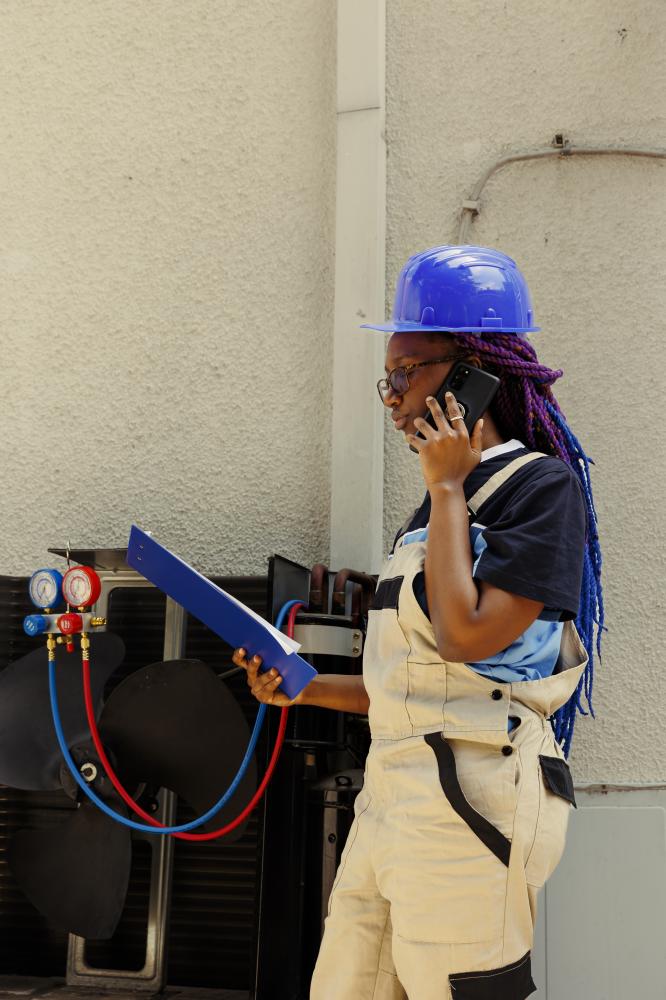 What Qualifies as a Local Electrician West Covina CA Emergency?