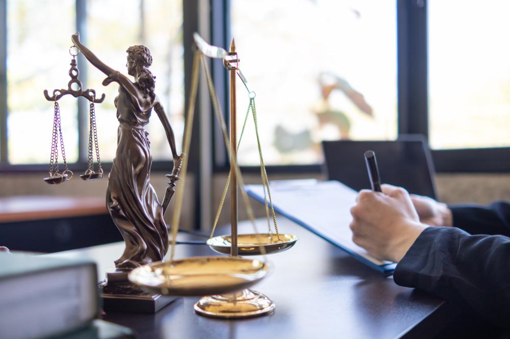 Choosing the Right Injury Attorney Huntington Beach