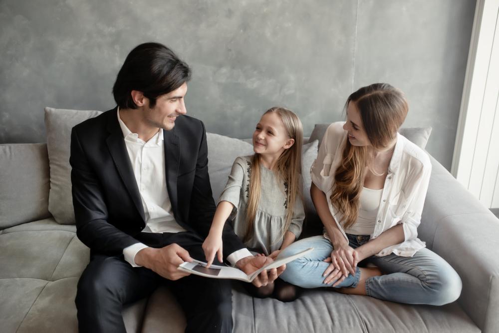 What's the Importance of Choosing the Right Family Lawyer in Bogota?