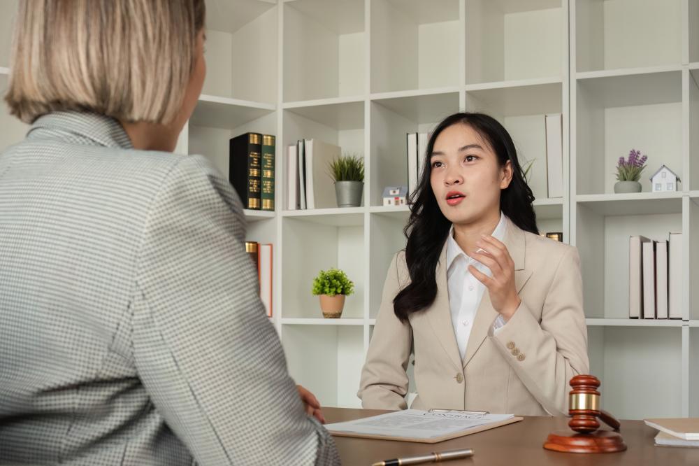What to Expect from a Divorce Lawyer in Medellin?