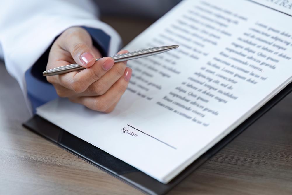 Why Hire a Lease Agreements Lawyer in Medellin?