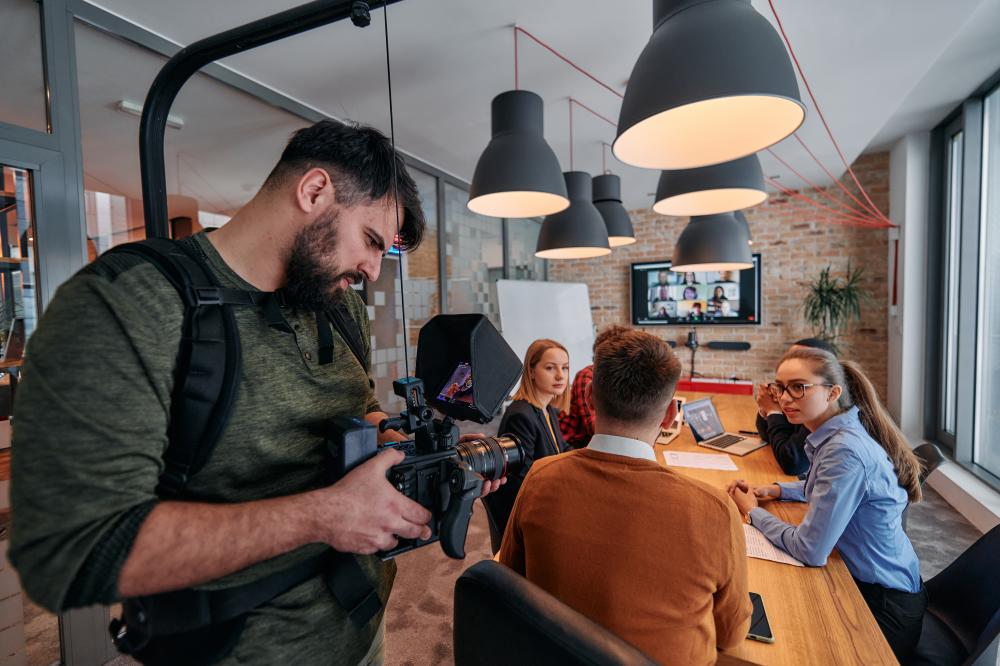 Why Partner with a Media Buying Agency