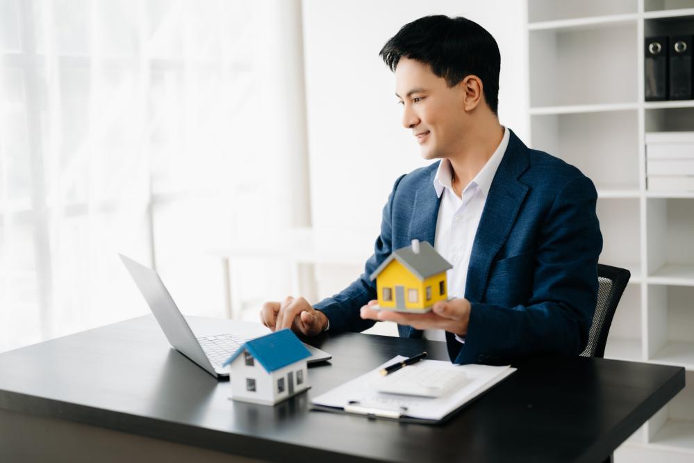 Singaporean Precision Meets Thai Insights
