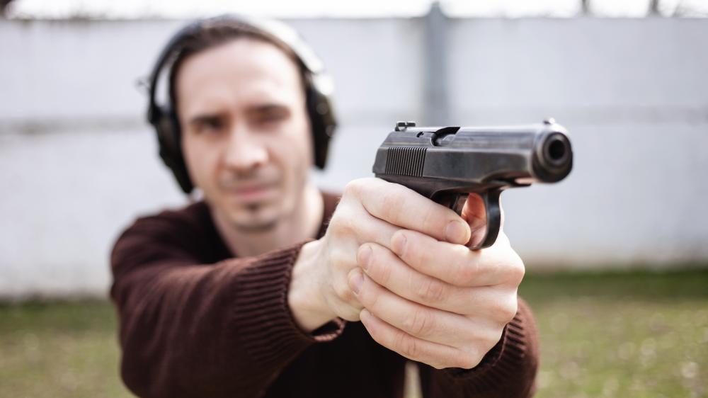 Choosing the Right Beginner Gun Training Course