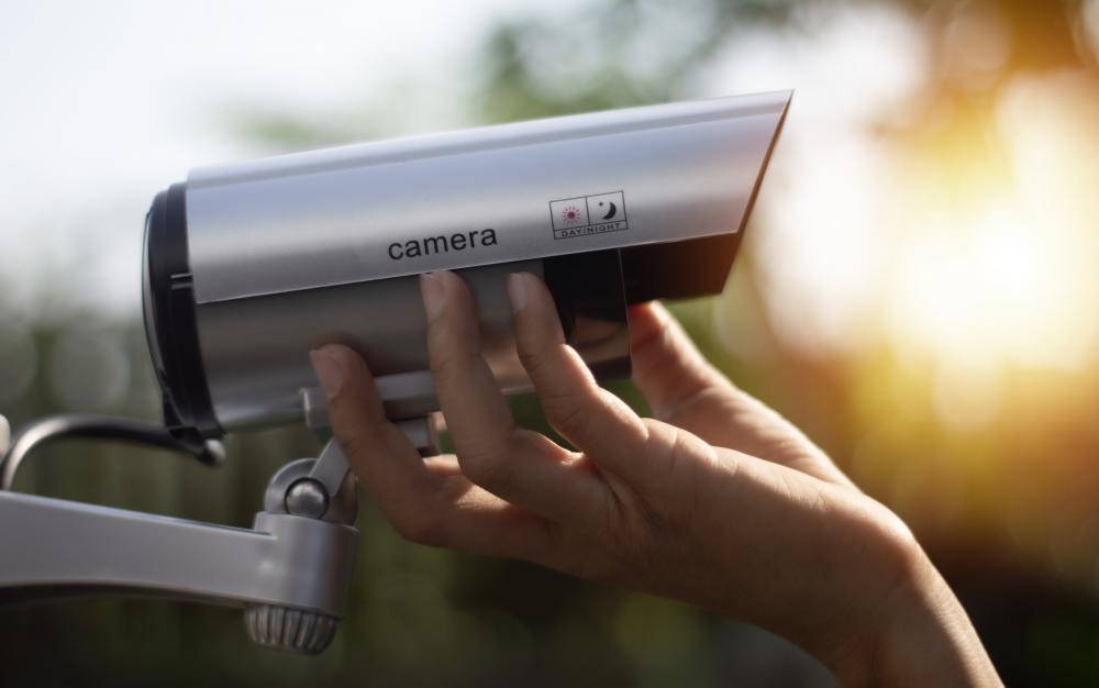 Choosing the Right Camera for Home Security Los Angeles