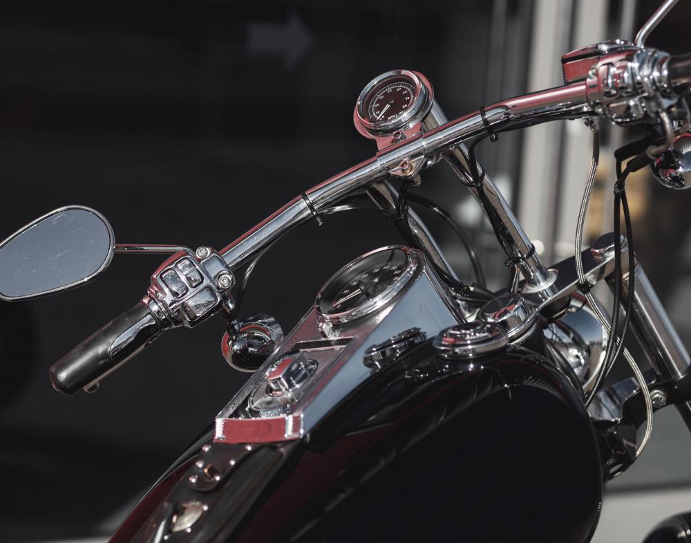 Why Upgrade With Dyna Lowrider S Fork Shims?