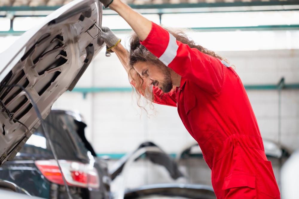 Why Location Is Key When Choosing Auto Body Shops Culver City