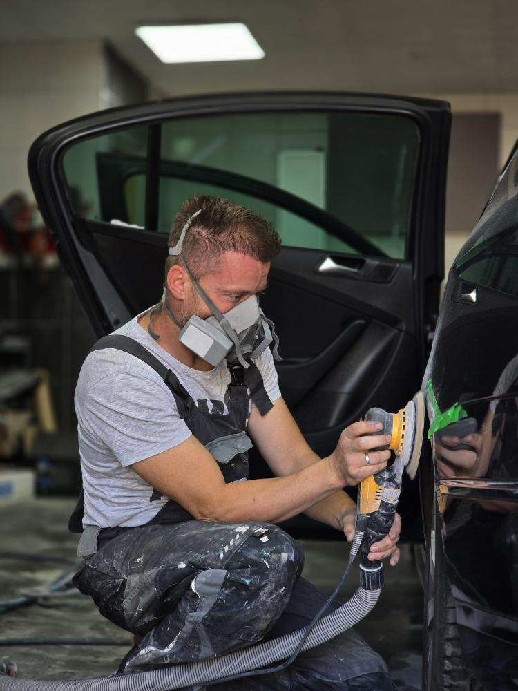What to Expect from Top Auto Body Shops
